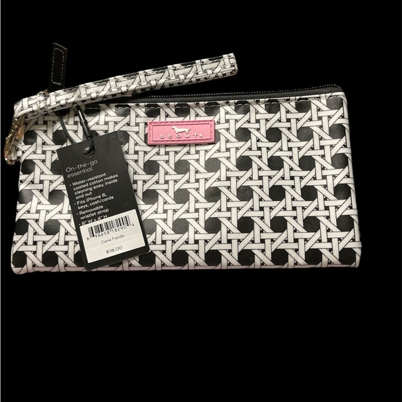 Scout Handbags - Scout Kate Wristlet with removable wrist strap NWT
